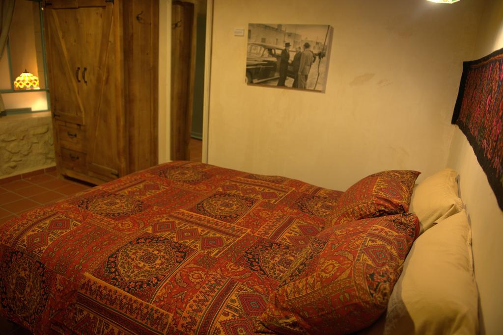 The Well Inn Beersheba Oda fotoğraf